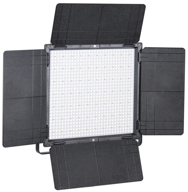 LED-Flächenleuchte "PL840 Vario" mit 840 LEDs. Regelbare Farbtemperatur 3200-5600 K. Dimmbar